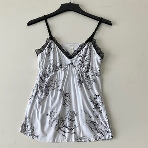 Soma cool nights soft support lace V neck Cami Sz M